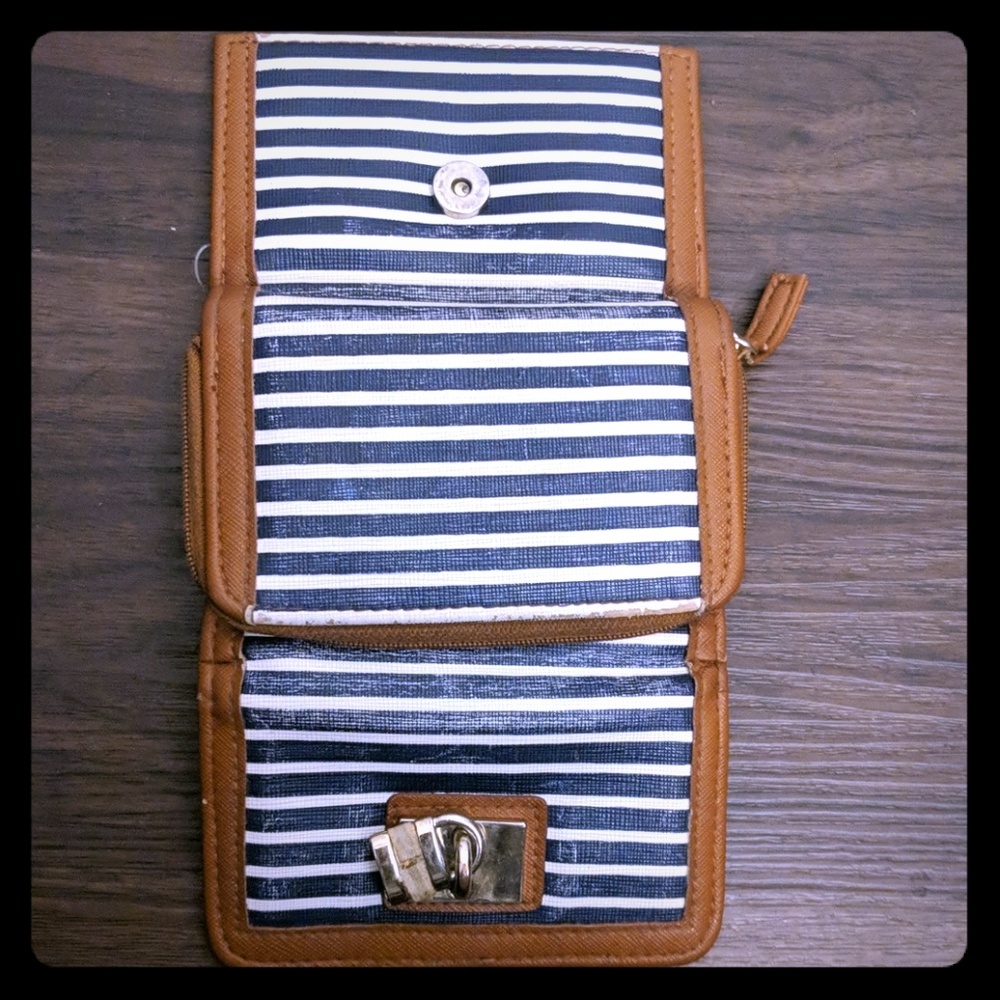Navy style wallet